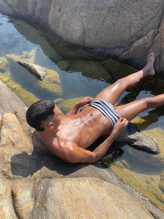 OnlyFans cuenta eucawan1 header 2