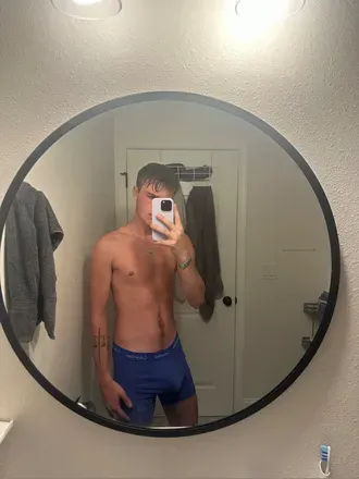 OnlyFans cuenta smoothtwinkboyy header 2