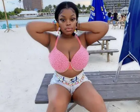 OnlyFans cuenta diamondmonae01 avatar 1