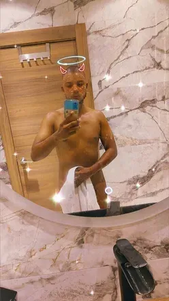 OnlyFans account  laparka1001 avatar 1