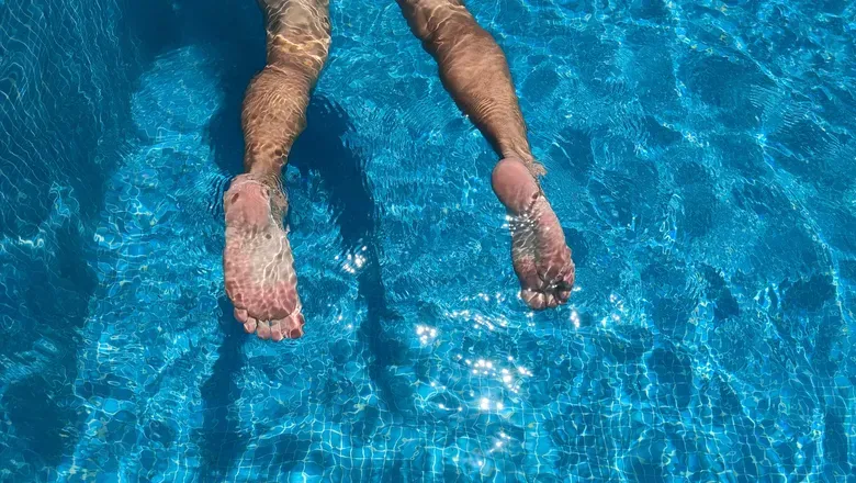 OnlyFans account  male_feet_out avatar 1