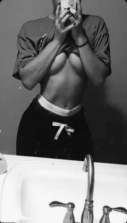 OnlyFans cuenta naaahyourkitty avatar 1