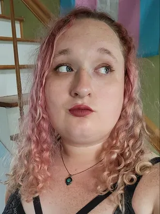 OnlyFans account  riverside_fae avatar 1