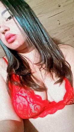 OnlyFans cuenta youhotbitch2145 header 2