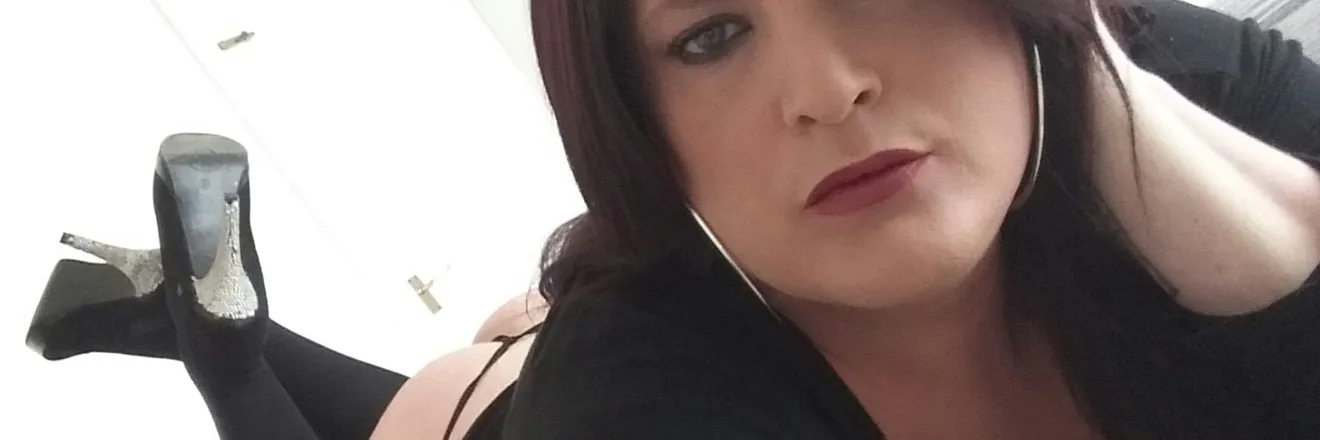 OnlyFans cuenta tsarah240 header 2