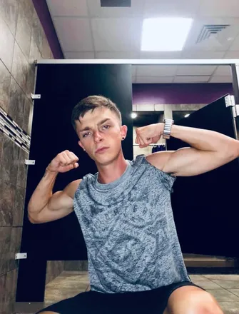 OnlyFans cuenta trending_dick header 2