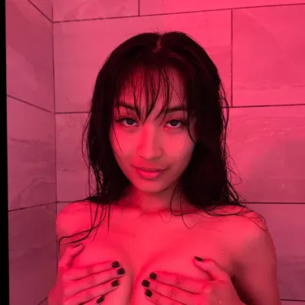 OnlyFans account  hellonuocmami avatar 1