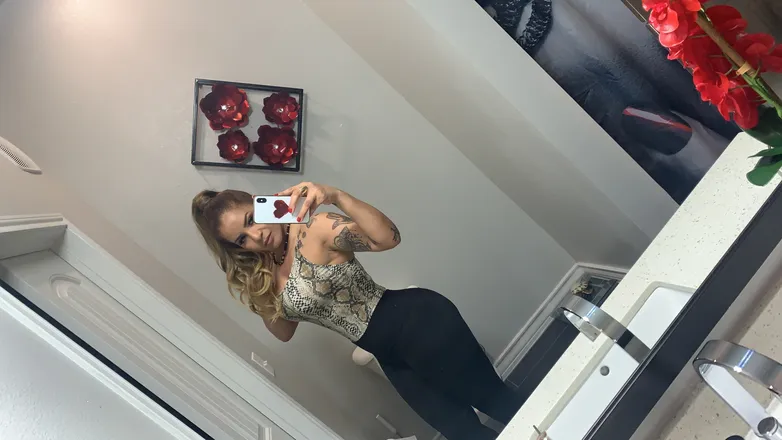 OnlyFans cuenta phoenixbadass header 2