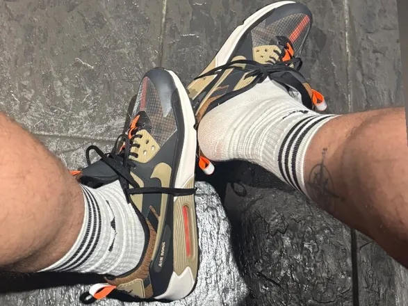OnlyFans cuenta shanetaylorfeet header 2