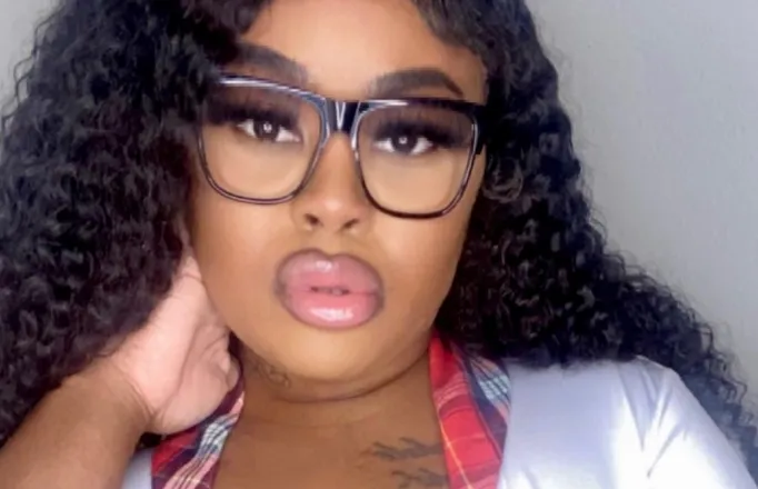OnlyFans cuenta itsjdoll header 2