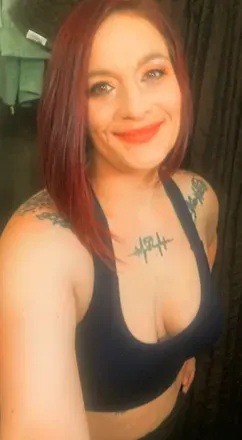 OnlyFans cuenta juicyjred avatar 1