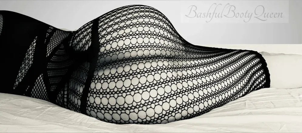 OnlyFans account  bashfulbootyqueen header 2