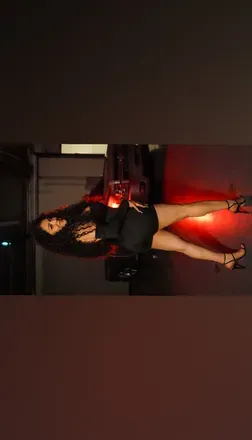 OnlyFans cuenta curlykiikz header 2