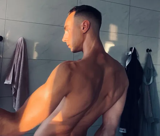 OnlyFans cuenta allthelovers header 2