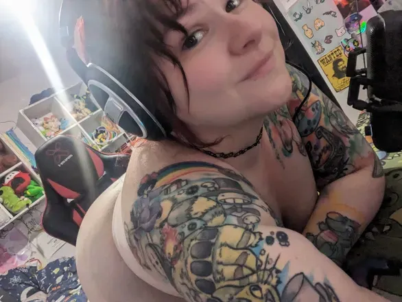 OnlyFans account  rainbow_zilla header 2