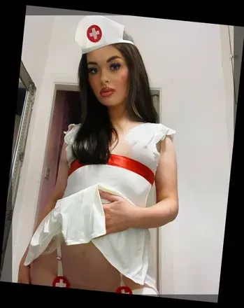 OnlyFans cuenta brunetteb4rbi3 avatar 1
