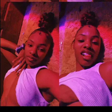 OnlyFans account  keyluhhh header 2