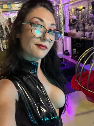 OnlyFans account  jezabelqueen avatar 1