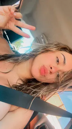 OnlyFans cuenta y0ur_girlfriend avatar 1