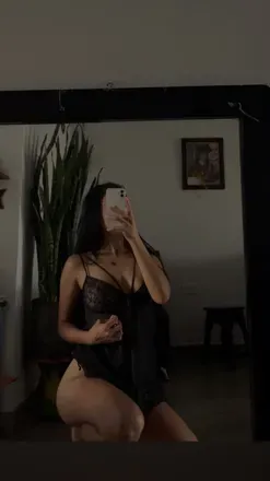 OnlyFans cuenta camiivargas avatar 1