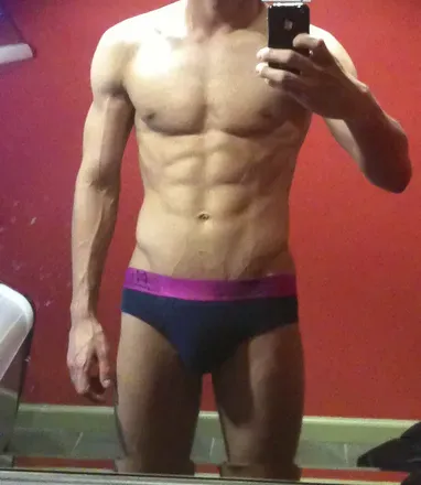 OnlyFans cuenta hugexlboy avatar 1
