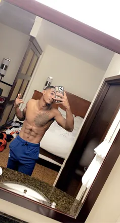 OnlyFans account  darkchocolatedropp header 2