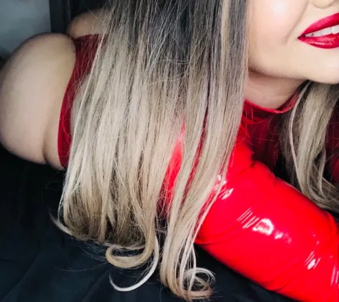 OnlyFans cuenta kiki9 header 2