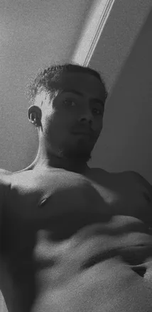 OnlyFans cuenta maelojr header 2