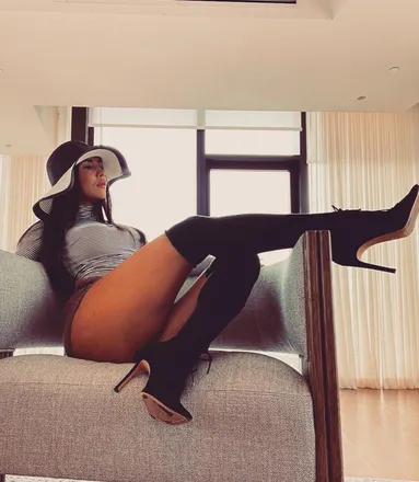 OnlyFans cuenta karlaalas10 header 2