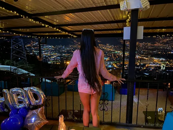 OnlyFans cuenta kendall_coolls header 2