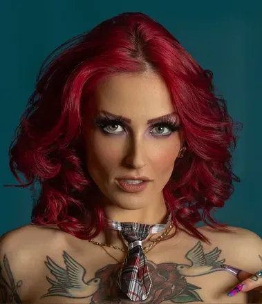 OnlyFans cuenta lizzierose previous_avatars_1 3