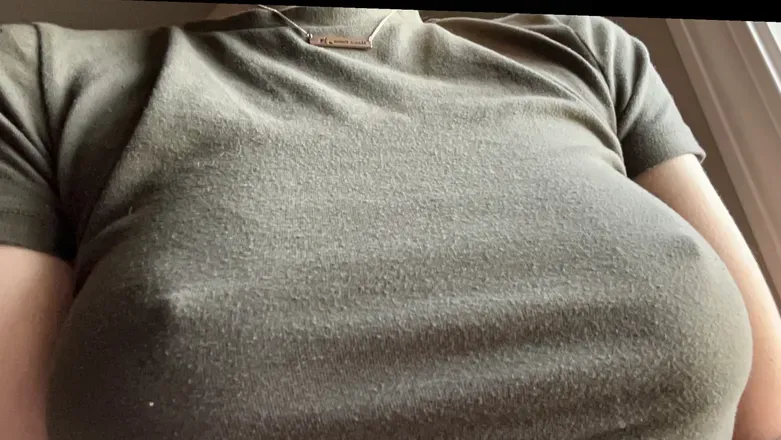 OnlyFans cuenta emanicc header 2