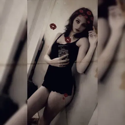 OnlyFans cuenta evelynnstarling2772 avatar 1