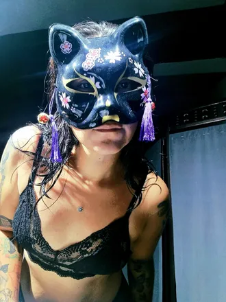 OnlyFans cuenta fckinghostile6 header 2
