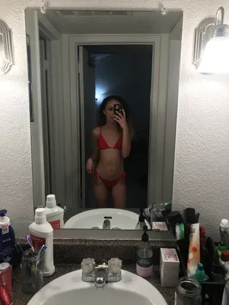 OnlyFans cuenta sheisabadgal avatar 1
