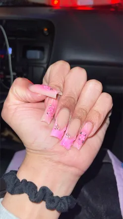 OnlyFans cuenta daniithedoll header 2