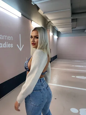 OnlyFans cuenta miillii header 2