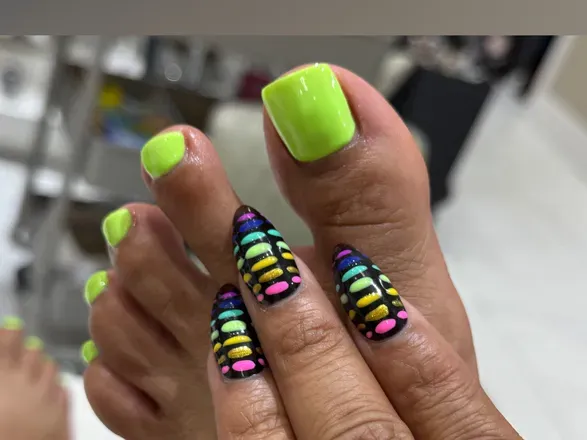 OnlyFans cuenta feetsosezzy header 2