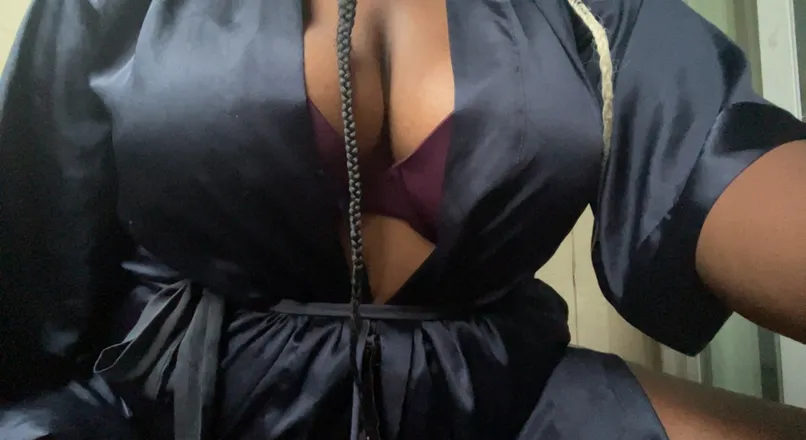 OnlyFans account  thickncrocs header 2
