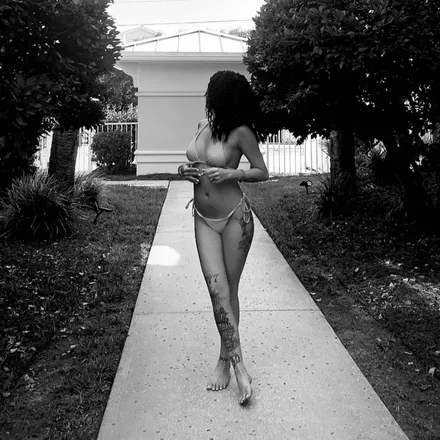 OnlyFans cuenta neli42 header 2