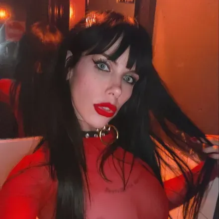 OnlyFans cuenta aranel96 header 2