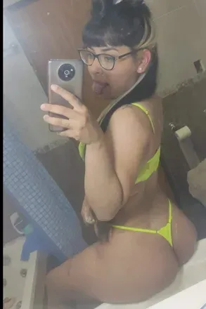 OnlyFans account  morenitasexx avatar 1