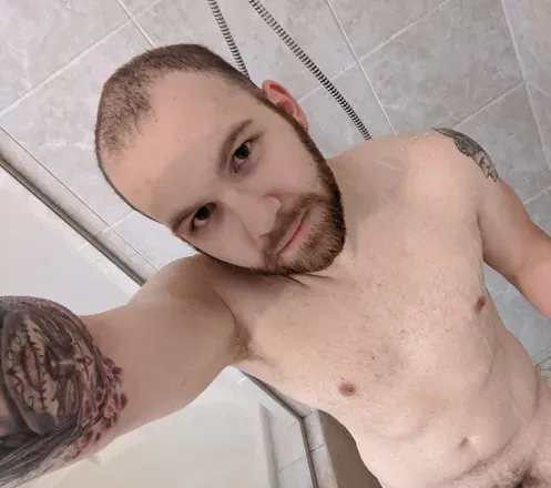 OnlyFans account  yourseekingstud header 2
