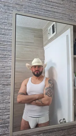 OnlyFans cuenta cesarpotro header 2