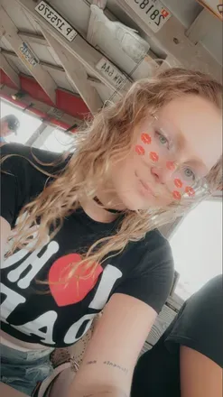 OnlyFans cuenta rainbowrave_666 avatar 1