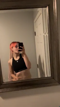 OnlyFans cuenta xannylynn header 2