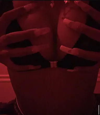 OnlyFans cuenta girllyywirlyyy avatar 1