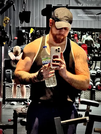 OnlyFans cuenta knightrdr header 2