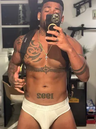 OnlyFans cuenta raymondnew avatar 1