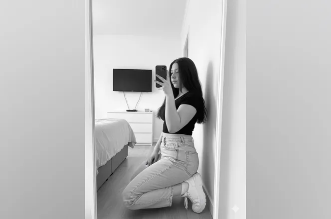 OnlyFans cuenta arianaroman header 2